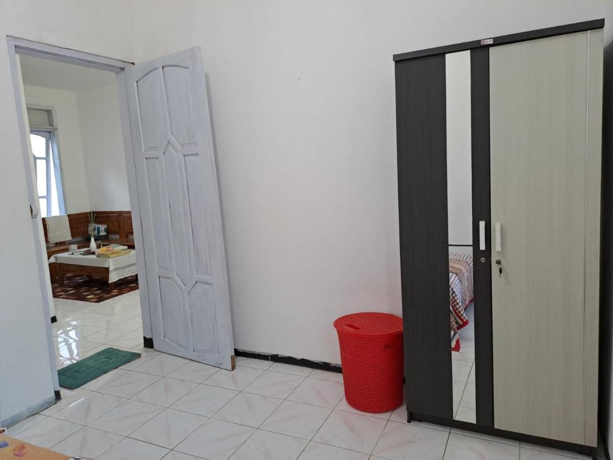 Indo Homestay 말랑 외부 사진